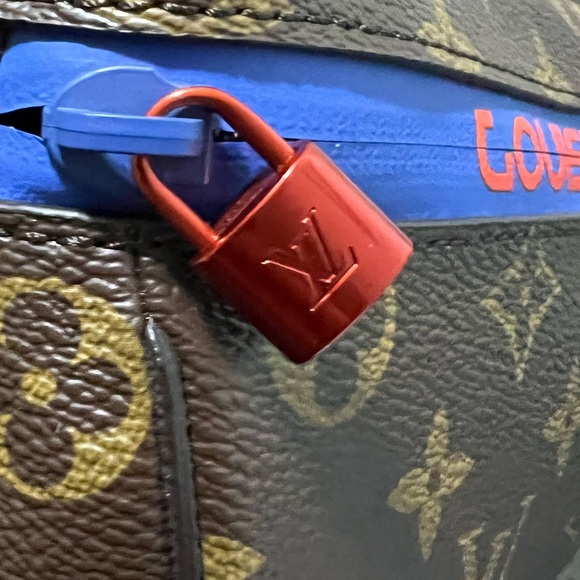 Louis Vuitton Monogram Bum Bag Kim Jones Edition - Picture 6 of 10